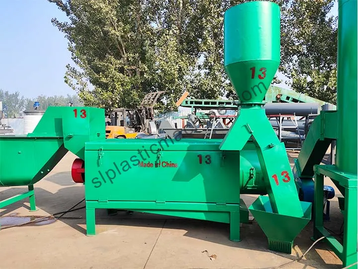 PET bottle recycling machine