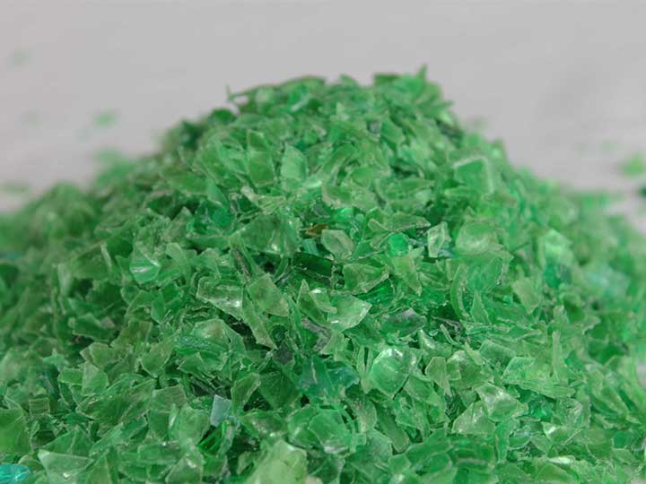 recycled-green-PET-flakes